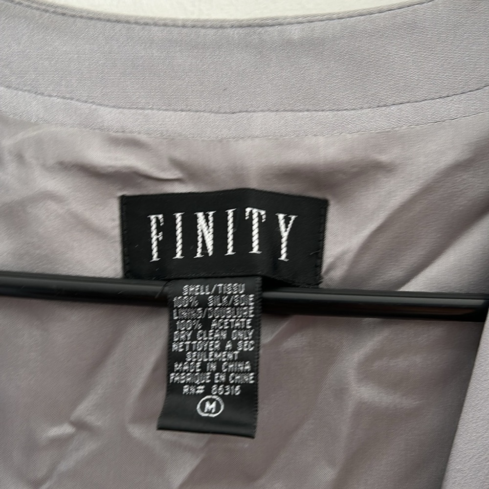 Finity, Woman’s Size Medium Button Down 100% Silk… - image 5